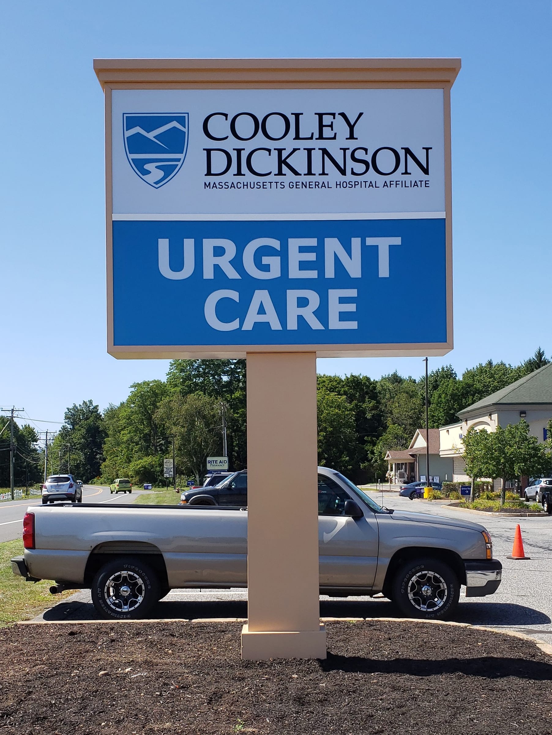 Cooley Dickinson Urgent Care post and panel sign